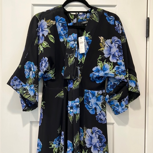 Yumi Kim Kimono Maxi Dress NWT floral - Picture 2 of 8